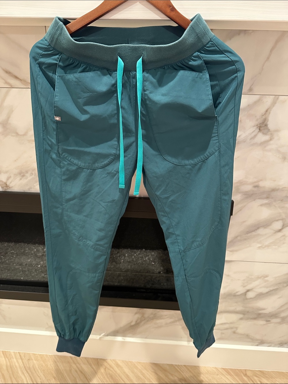 FIGS Women’s Teal Jogger Pants with Drawstring XS Tall